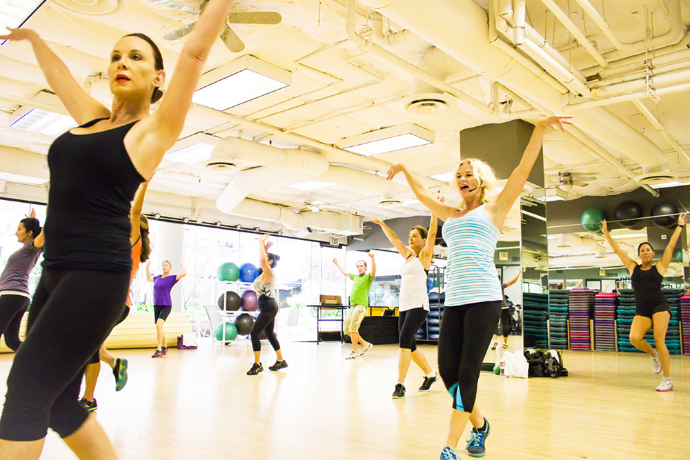 cardio-dance-students