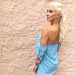 mode de vie fit shanna off the shoulder blue top with leggings